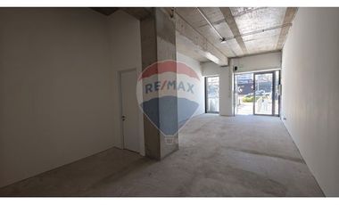 Arriendo Local 41 m2 - 4to Centenario/S. Piñera