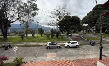CASA EN VENTA EN EL NORTE/ARMENIA