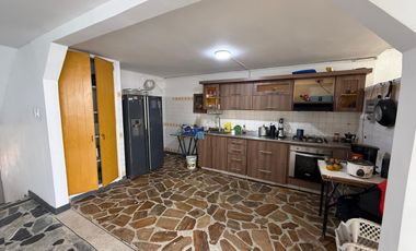 CASA EN VENTA EN EL NORTE/ARMENIA