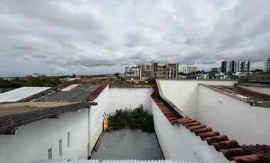 CASA EN VENTA EN EL NORTE/ARMENIA