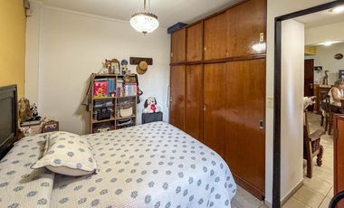 3 dormitorios al contrafrente en Pichincha