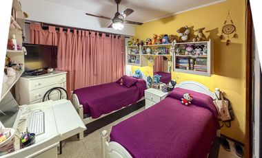 3 dormitorios al contrafrente en Pichincha