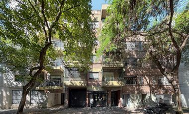 3 dormitorios al contrafrente en Pichincha