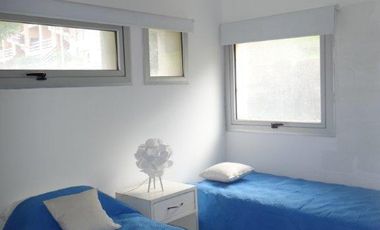 Departamento en duplex de 4 ambientes- Zona Sur Playa