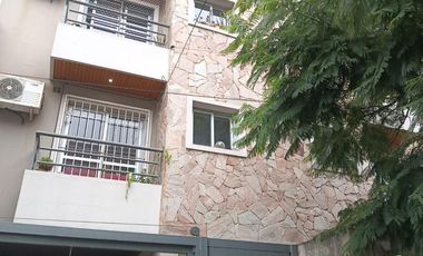 Departamento 2 ambientes en alquiler en Castelar Sur