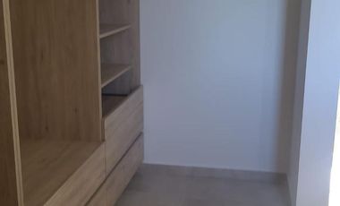 Casa en Alquiler en Las Cañitas Barrio Privado . 3 dormitorios. Amoblada