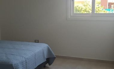 Casa en Alquiler en Las Cañitas Barrio Privado . 3 dormitorios. Amoblada