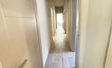 Casa en venta, 5 ambientes, Barrio cerrado - VILLAROBLES