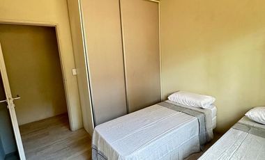 Casa en venta, 5 ambientes, Barrio cerrado - VILLAROBLES
