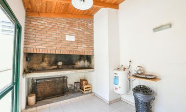 DEPARTAMENTO VENTA 3 DORMITORIOS CON COCHERA SUM PISCINA CENTRO ROSARIO