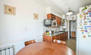 DEPARTAMENTO VENTA 3 DORMITORIOS CON COCHERA SUM PISCINA CENTRO ROSARIO