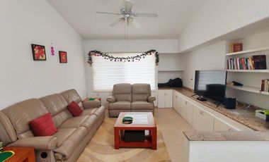 Venta de Residencia en Lomas de Cocoyoc