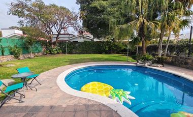 Venta de Residencia en Lomas de Cocoyoc