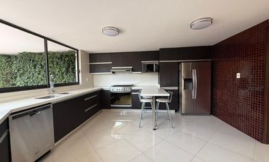 En Renta Magnifica Casa en Fraccionamiento Cerrado Jardines de la Montaña