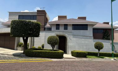 En Renta Magnifica Casa en Fraccionamiento Cerrado Jardines de la Montaña