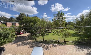 Dúplex en Alquiler 3 amb. en Barrio Cerrado 