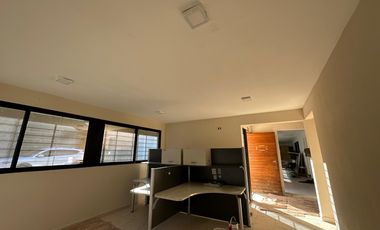 ALQUILER OFICINAS  240 M2  O DEPOSITO PRODUCTOS LIVIANOS  PREDIO INDUSTRIAL ESCOBAR KM 47,5