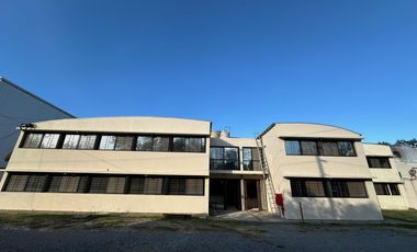 ALQUILER OFICINAS  240 M2  O DEPOSITO PRODUCTOS LIVIANOS  PREDIO INDUSTRIAL ESCOBAR KM 47,5