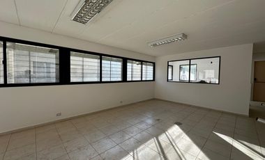 ALQUILER OFICINAS  240 M2  O DEPOSITO PRODUCTOS LIVIANOS  PREDIO INDUSTRIAL ESCOBAR KM 47,5