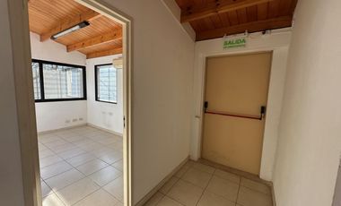 ALQUILER OFICINAS  240 M2  O DEPOSITO PRODUCTOS LIVIANOS  PREDIO INDUSTRIAL ESCOBAR KM 47,5