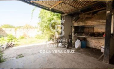CASA EN COLASTINE