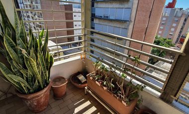 DEPARTAMENTO VENTA TRES DORMITORIOS BALCON FRENTE BARRIO MARTIN CENTRO ROSARIO