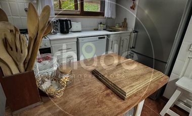 Chalet con cochera en Costa del Este - Calle Claveles e/ Pensamientos y Lilas al 1242