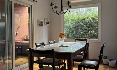 Casa de 4 Dormitorios en Alquiler en Santa María de los Olivos