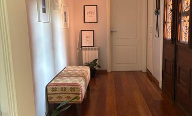 Casa de 4 Dormitorios en Alquiler en Santa María de los Olivos