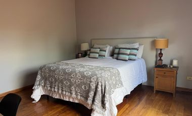 Casa de 4 Dormitorios en Alquiler en Santa María de los Olivos