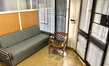 Local/Oficinas EN VENTA! 50.000 USD .- España y Hospitales