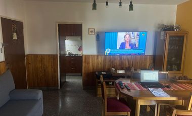 Departamento en Florida Mitre/Este DE 2 AMB SOBRE MAIPU