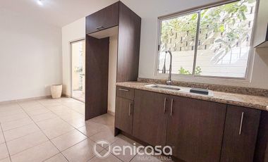 Casa en renta en Coto Pasadena, Alta California