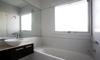 Exc 1 Amb c/ Bcón A ESTRENAR - Apto Prof. en Las Cañitas - Posibilidad de Cochera!!