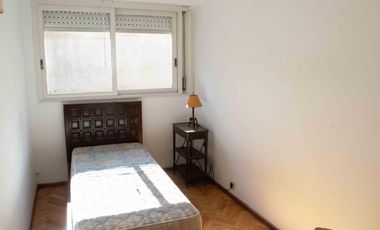 Departamento de 3 ambientes amoblado en alquiler temporario en Martinez
