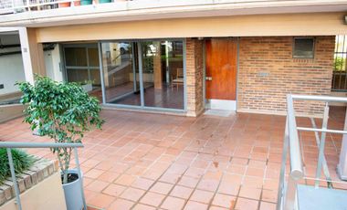 Departamento de 3 ambientes amoblado en alquiler temporario en Martinez