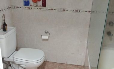 Casa en venta en Burzaco con pileta