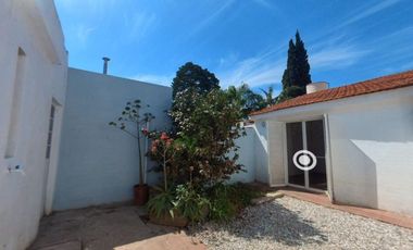ALQUILER DE CASA 2D AARON CASTELLANOS 2545  B MATIENZO  CORDOBA