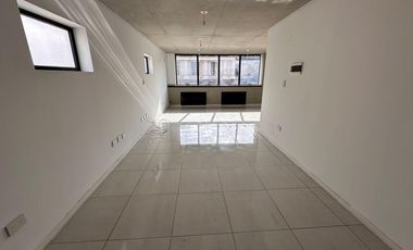 Oficina en Venta en Barrio Centro - frente a Tribunales  -  47 m2