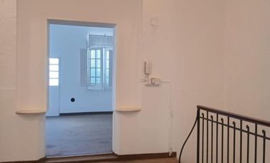 Departamento en  Planta alta versátil y cómoda