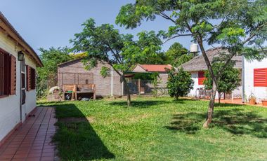 CASA/ QUINTA SOÑADA EN SANTA ROSA DE CALCHINES SOBRE ARROYO CALCHINES!!