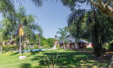 CASA/ QUINTA SOÑADA EN SANTA ROSA DE CALCHINES SOBRE ARROYO CALCHINES!!