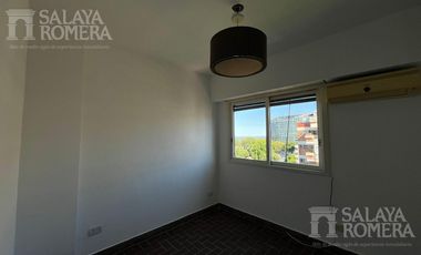 Departamento  en alquiler - Olivos-  2 ambientes piso alto vista al rio