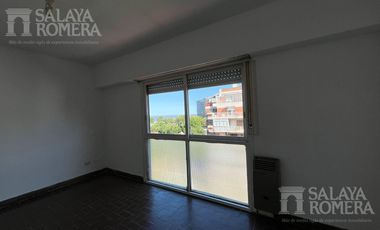 Departamento  en alquiler - Olivos-  2 ambientes piso alto vista al rio