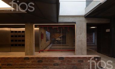 VENTA COCHERA EN PICHINCHA