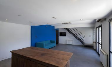 VENTA CASA DE 4 AMBIENTES CON AMPLIO GALPÓN EN QUILMES