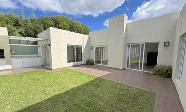 Casa en venta Fincas de Iraola Dos !!