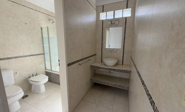 Casa en venta Fincas de Iraola Dos !!