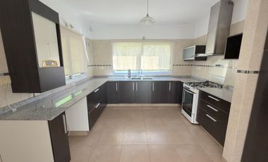 Casa en venta Fincas de Iraola Dos !!