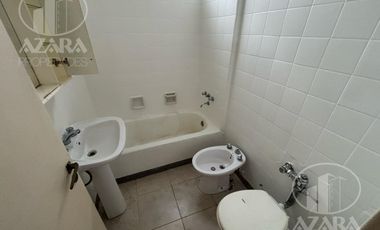 Departamento 2 amb  amplio    en alquiiler